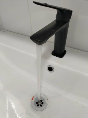 Установка смесителя (на готовые коммуникации)