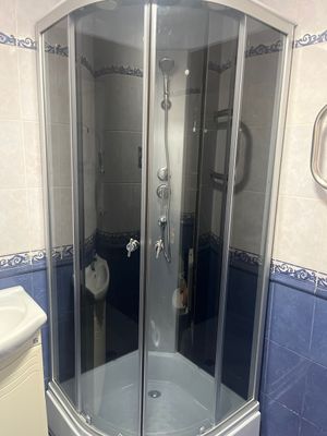 Установка душевой кабины шириной до 90 см
