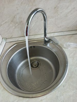 Установка смесителя (на готовые коммуникации)