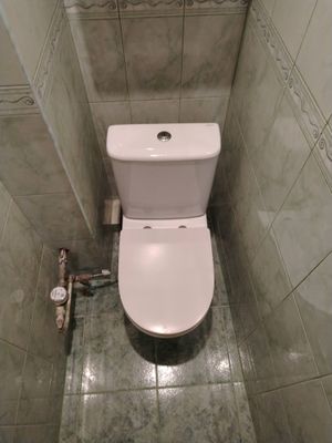 Установка напольного унитаза