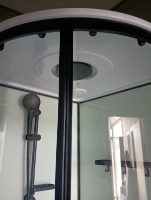 Установка душевой кабины шириной до 90 см