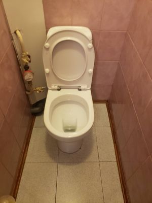 Установка напольного унитаза