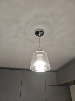 Установка люстры в сборке