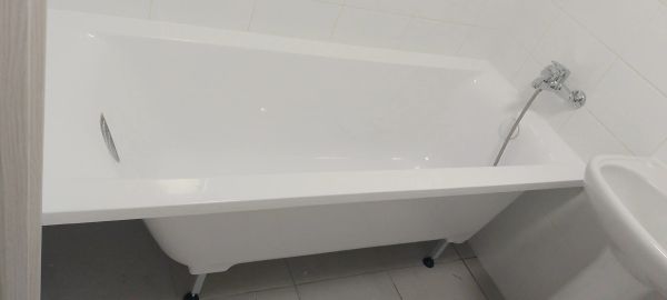Установка раковины на пьедестале/полупьедестале