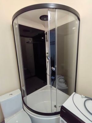 Установка душевой кабины шириной до 90 см