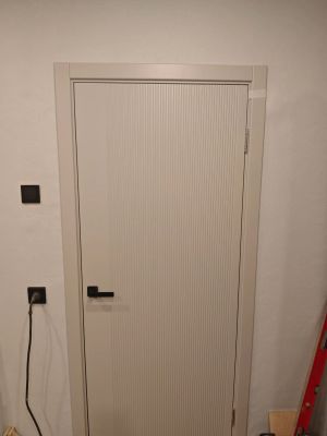 Врезка завертки/дверной ручки/магнитной ответки/цилиндра для замка