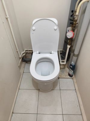 Установка напольного унитаза