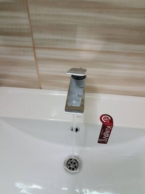 Установка комплекта: Тумба + Раковина + смеситель + зеркало