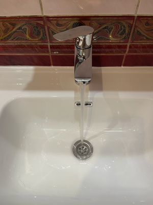 Установка смесителя (на готовые коммуникации)