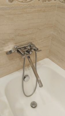 Установка смесителя (на готовые коммуникации)