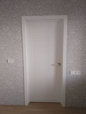 Врезка завертки/дверной ручки/магнитной ответки/цилиндра для замка