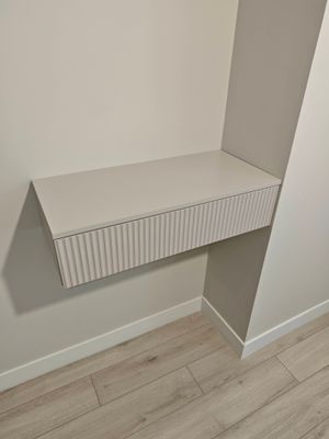 Навеска полки