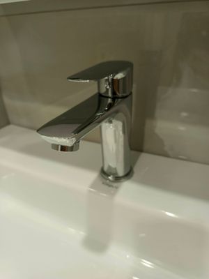 Установка смесителя (на готовые коммуникации)