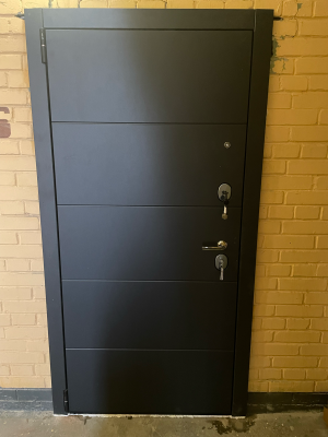 Установка входной двери весом до 95 кг