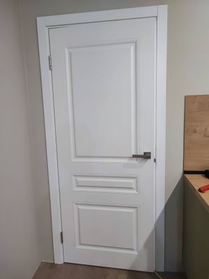 Врезка завертки/дверной ручки/магнитной ответки/цилиндра для замка