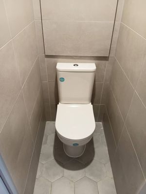 Установка напольного унитаза