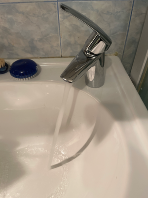 Установка смесителя (на готовые коммуникации)