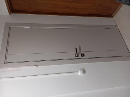 Врезка завертки/дверной ручки/магнитной ответки/цилиндра для замка