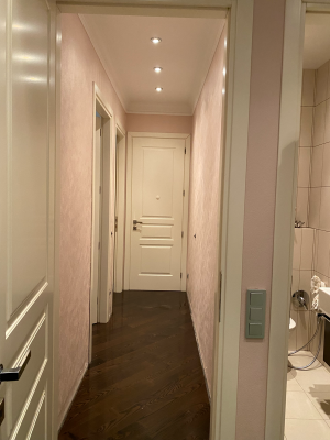 Покраска обоев в 2 слоя