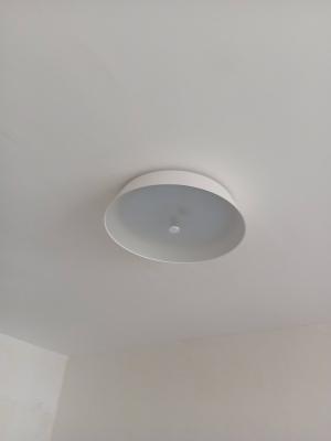 Установка люстры в сборке