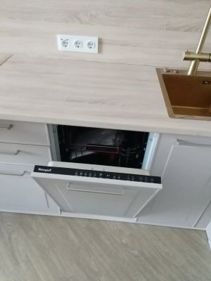 Навеска картины