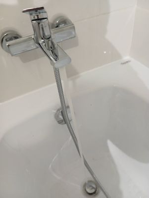 Установка смесителя (на готовые коммуникации)