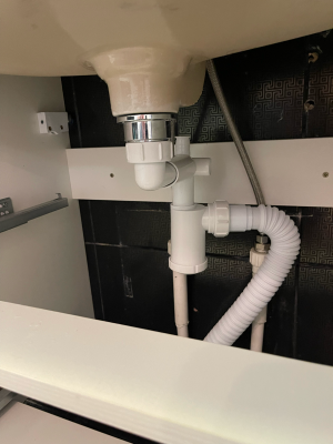 Установка смесителя (на готовые коммуникации)