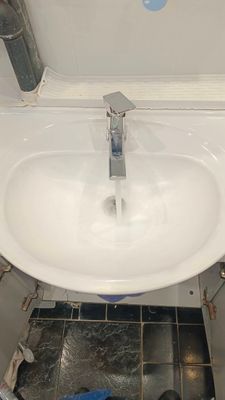 Установка смесителя (на готовые коммуникации)