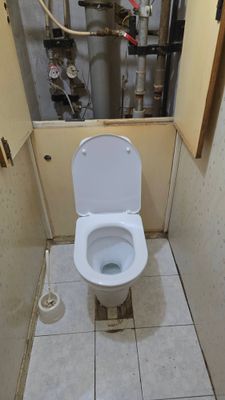 Установка напольного унитаза