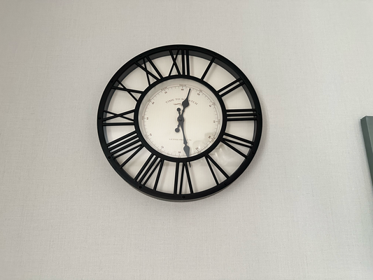 Навеска полки