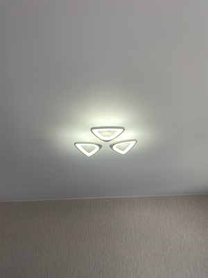 Установка люстры в сборке