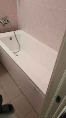 Установка акриловой/стальной ванны