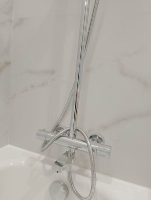 Монтаж электрического полотенцесушителя