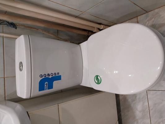 Установка напольного унитаза