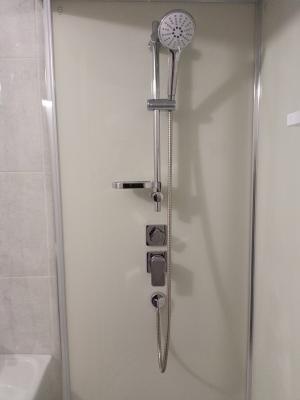 Установка смесителя (на готовые коммуникации)