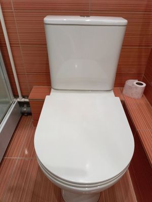 Установка напольного унитаза