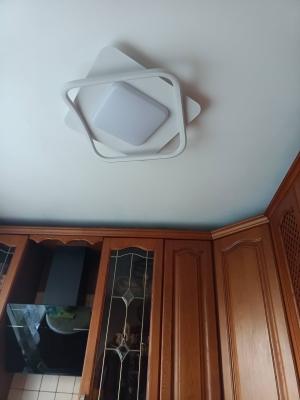 Установка люстры в сборке