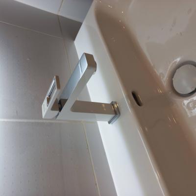 Установка смесителя (на готовые коммуникации)