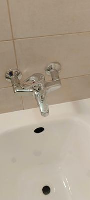 Установка смесителя (на готовые коммуникации)