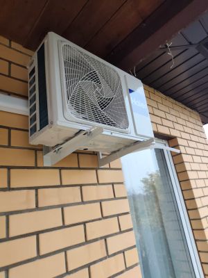 Установка сплит системы 7-9 kBTU (одноэтапный монтаж)