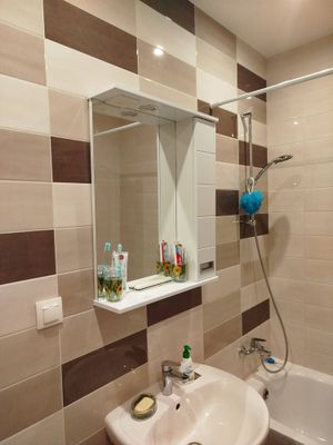 Навеска зеркала