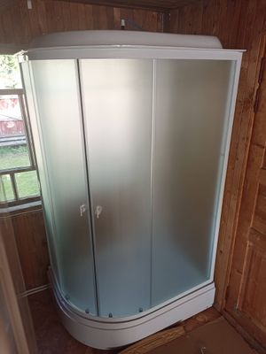 Установка душевой кабины шириной до 120 см